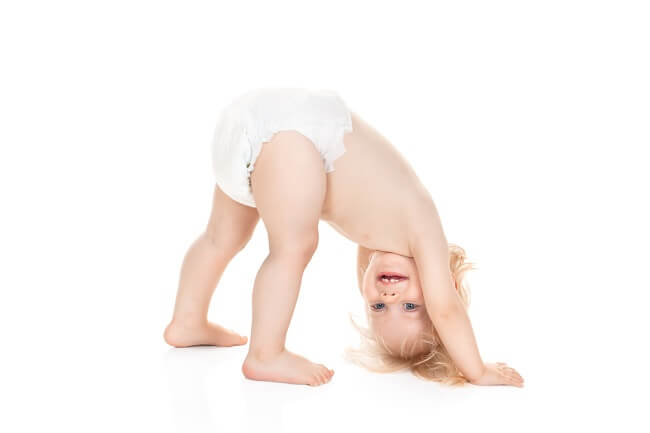 Is it true that toddlers are healthier without diapers? Check the Facts Come on