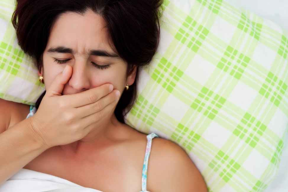 Pregnant Women, Disturbed by Excessive Saliva? Come on, deal with these 4 ways