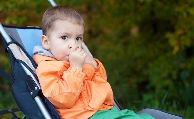 Begini Cara Menghentikan Kebiasaan Mengisap Jempol Pada Anak Alodokter