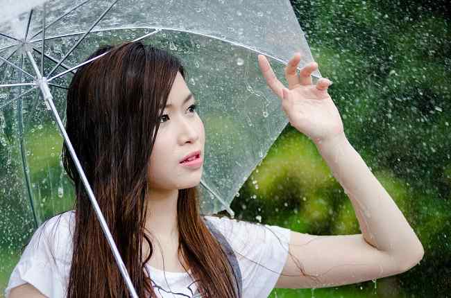 Tetap Sehat saat Musim Hujan, Begini Caranya!