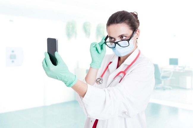 Do not be careless, mobile phones can be your dirtiest thing