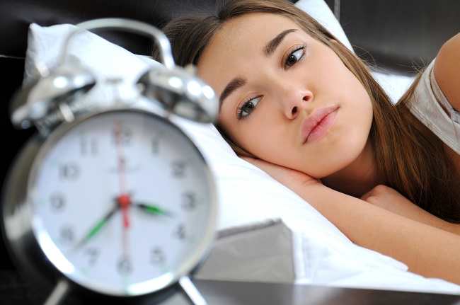 Kenali Perbedaan Insomnia Dan Hipersomnia Alodokter