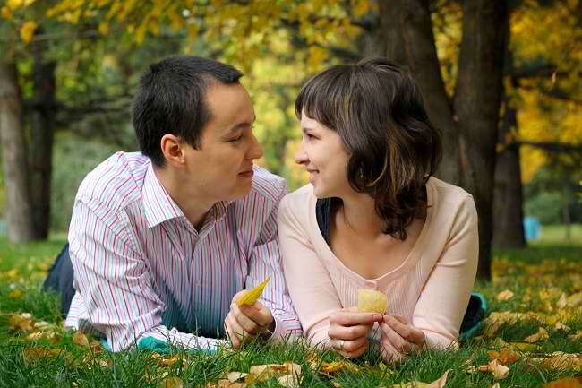 Shhh, Falling in Love Turns Out to Have Health Benefits