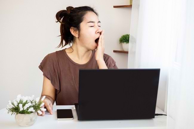 5 Kondisi Yang Bisa Dialami Jika Kurang Tidur - Alodokter