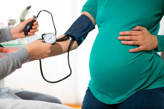 Waspadai Hipertensi dalam Kehamilan dari Sekarang - Alodokter