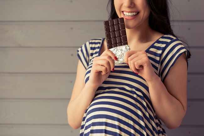 Bolehkah ibu hamil makan coklat silverqueen