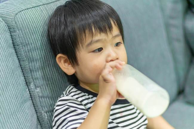 Cara Mengatasi Bayi Alergi Susu dengan Susu Formula  Kesahatan Kita