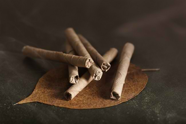 Rokok Herbal Membantu Berhenti Merokok Ini Faktanya Alodokter