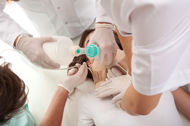 Ketahui Beragam Teknik Pemberian Napas Buatan Berikut Ini - Alodokter