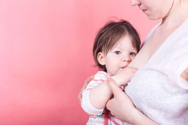 Bunda, Ini Fakta Tentang Menyusui Lebih dari 2 Tahun - Alodokter