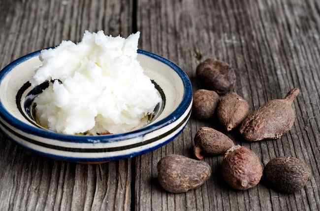 8 Benefits of Shea Butter for Skin and Hair Health