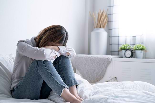 10 Teknik untuk Bangkit dari Keterpurukan Patah Hati - Alodokter