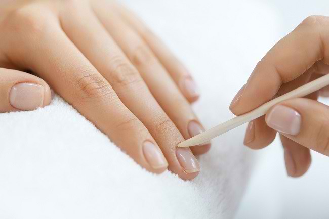 Suka Manicure, Kutikula Kuku Jangan Dipotong, Yah! - Alodokter