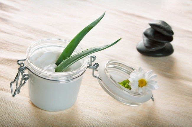 Cara Memilih Krim Pemutih Dan Kandungan Yang Aman Untuk Digunakan Alodokter