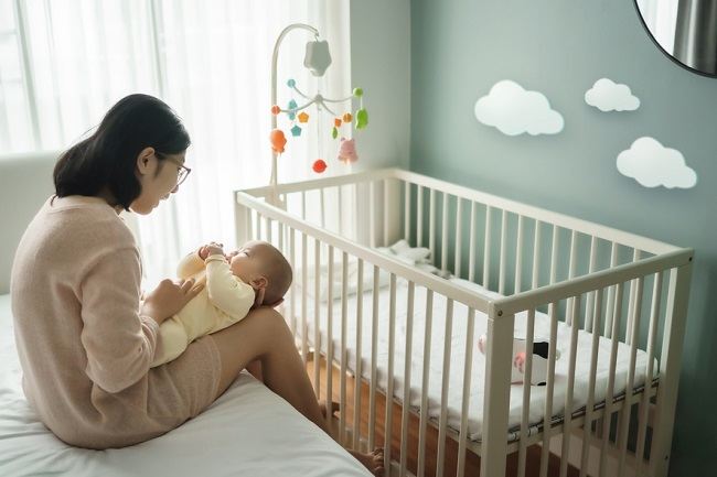3 Kriteria Tempat Tidur Bayi yang Ideal - Alodokter