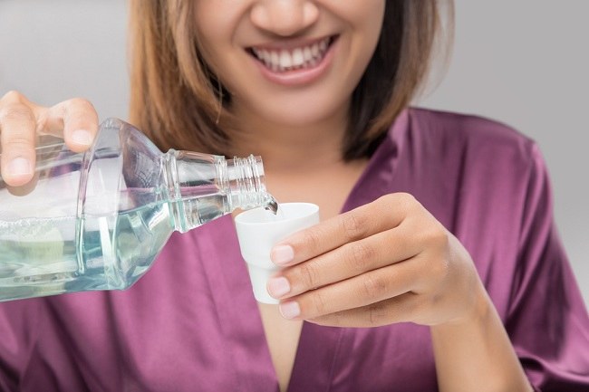 Types of Toothache Mouthwash and Their Uses