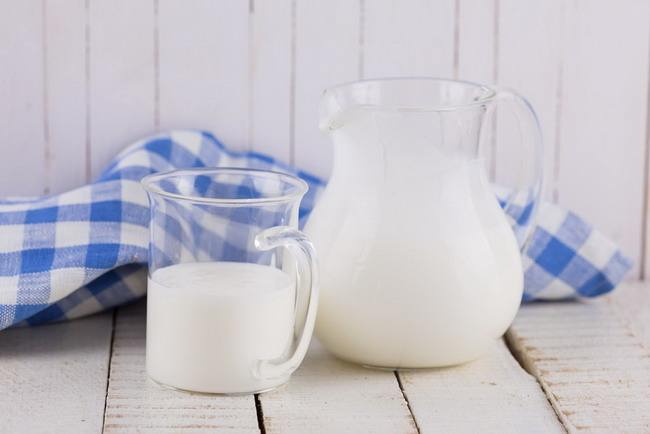 Sebelum Minum Susu Kefir, Cek Dulu Risiko Efek Sampingnya - Alodokter