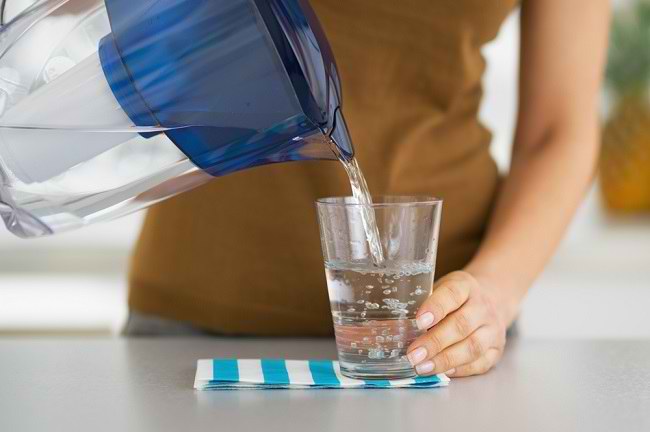 Manfaat pH Air Minum yang Lebih Tinggi Bagi Tubuh - Alodokter