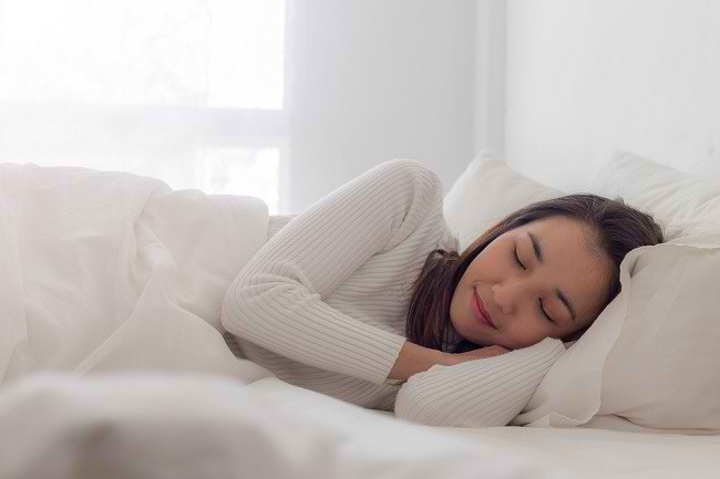 5 Cara Tidur Nyenyak yang Patut Dicoba - Alodokter