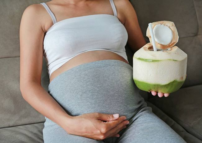 Eating Durian While Pregnant Can Harm the Fetus, Really?