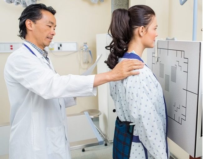 Deteksi Dini Tuberkulosis pada Orang Dewasa dengan HIV/AIDS - Alomedika