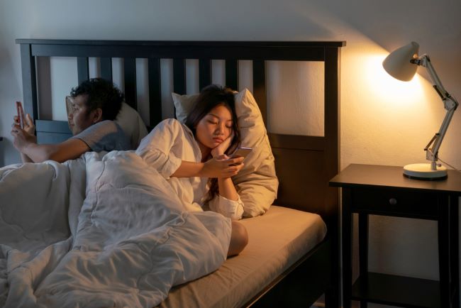 Feeling Tired of Relationships? Here's How To Overcome It