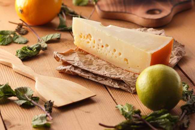 5 Foods High in Tyramine to Watch Out for