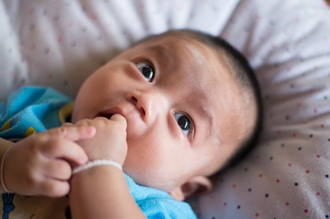 Kenali 6 Jenis Penyakit Mata yang Bisa Terjadi Pada Bayi - Alodokter