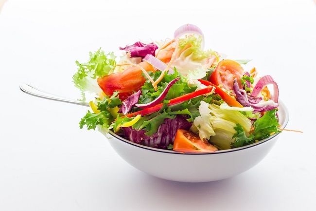 Resep Salad Sayur untuk Diet yang Nikmat dan Mudah Dibuat - Alodokter