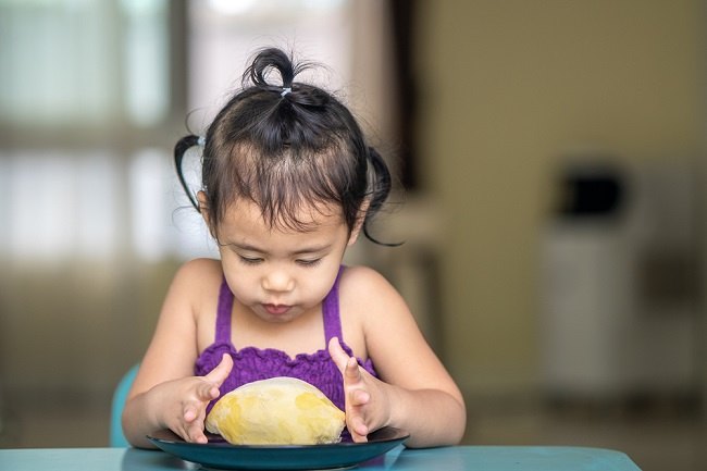 5 Manfaat Durian untuk Anak yang Sayang Dilewatkan - Alodokter