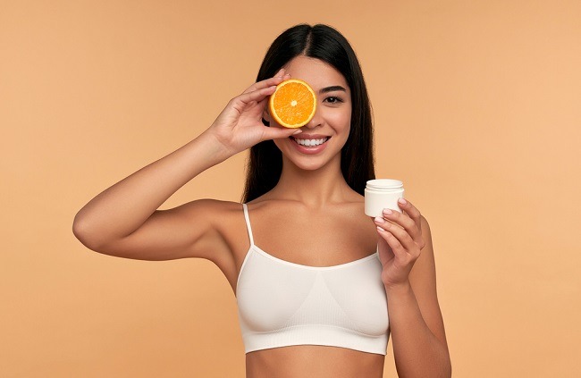 6 Manfaat Vitamin C untuk Wajah Beserta Cara Penggunaannya - Alodokter