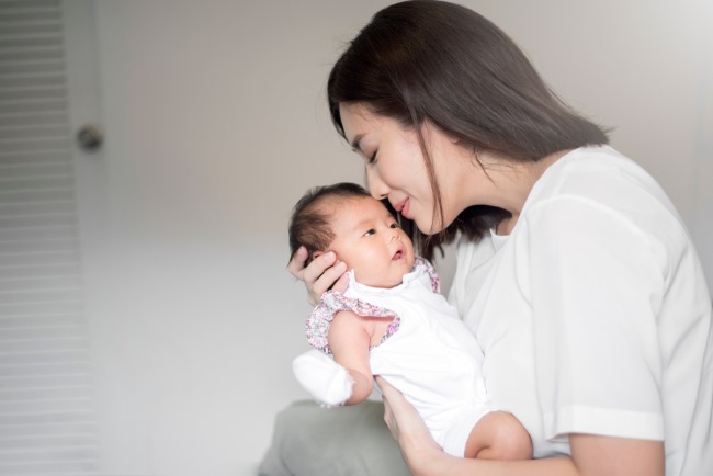 7 Pantangan Ibu Melahirkan sebelum 40 Hari - Alodokter