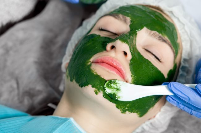 4 Manfaat Masker Spirulina dan Cara Membuatnya - Alodokter