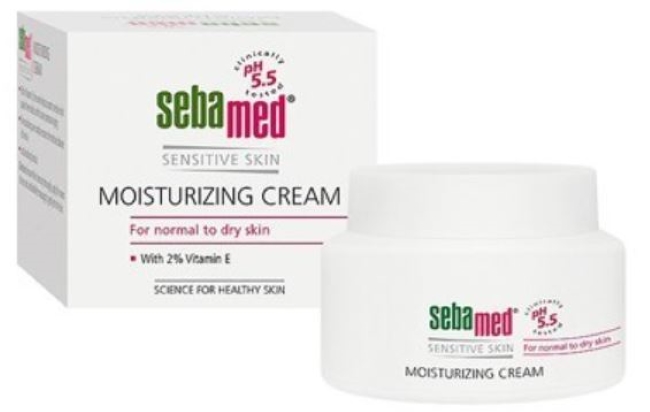7 Moisturizer agar Kulit Glowing dan Awet Muda - Alodokter
