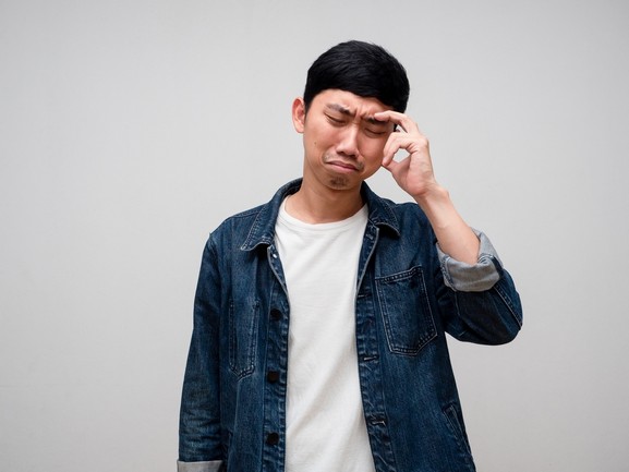 ็Headache after crying