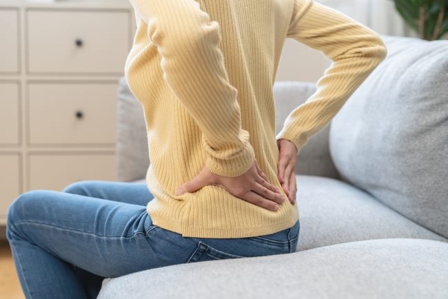5 Obat Herbal Sakit Pinggang yang Ampuh Redakan Nyeri - Alodokter