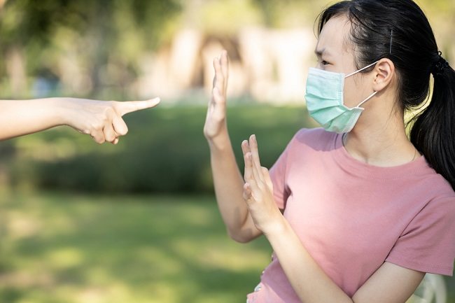 Xenophobia, Rasa Takut Berlebihan terhadap Orang Asing - Alodokter