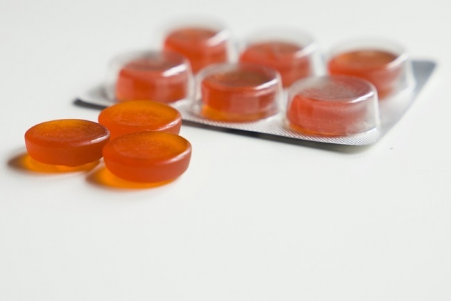 8 Permen Pelega Tenggorokan yang Ampuh - Alodokter