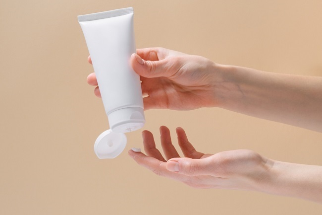 Phenoxyethanol, Ketahui Kegunaan dan Keamanannya - Alodokter