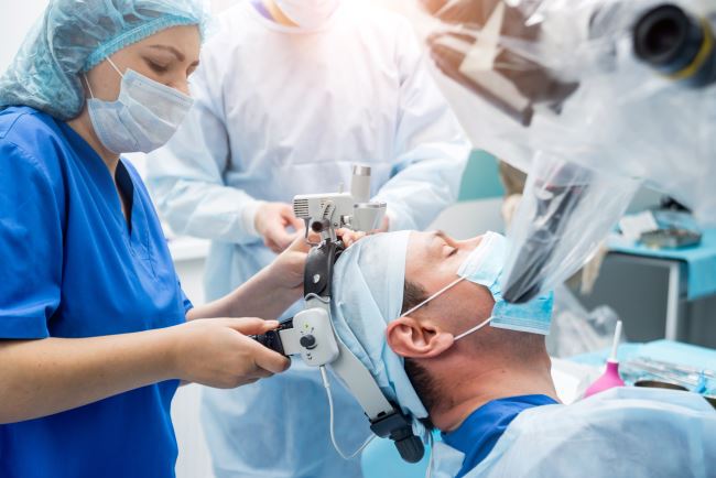 Operasi Tumor Otak, Ini yang Harus Anda Ketahui - Alodokter