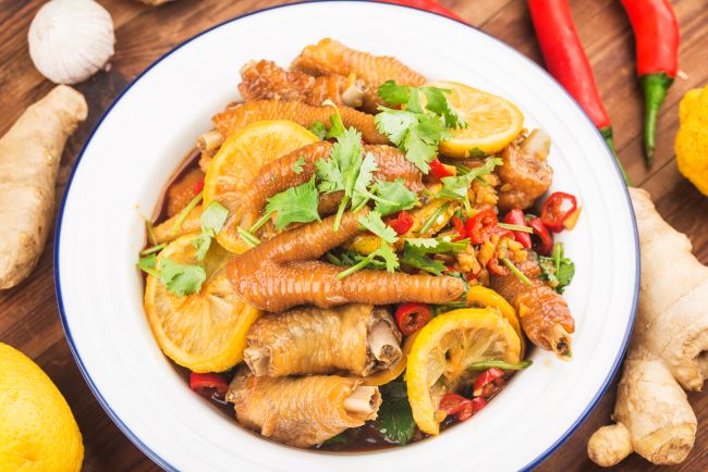 Manfaat Ceker Ayam untuk Ibu Hamil, Baik untuk Kesehatan dan Tumbuh Kembang Janin - Alodokter