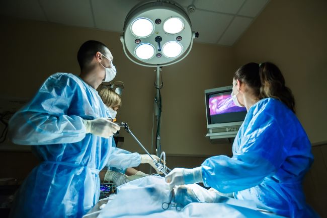 Operasi Batu Ginjal, Ini yang Perlu Anda ketahui - Alodokter