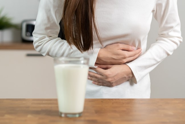 Efek Minum Susu Saat Perut Kosong yang Perlu Diketahui - Alodokter