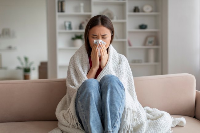 Prolonged Hoarseness, Here Are the Causes and How to Overcome It