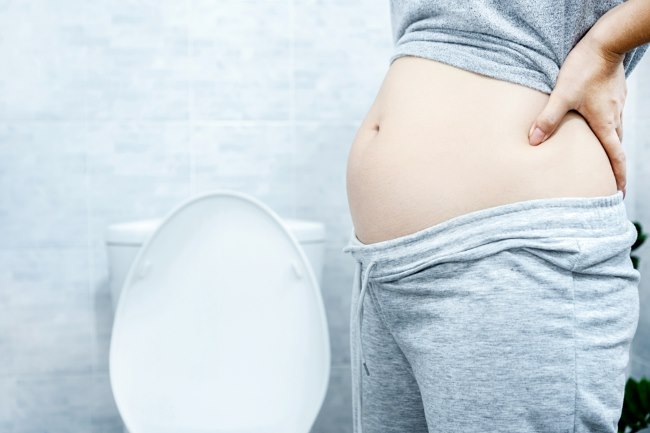 How to Hold Your Bowel Movements Safely and Effectively
