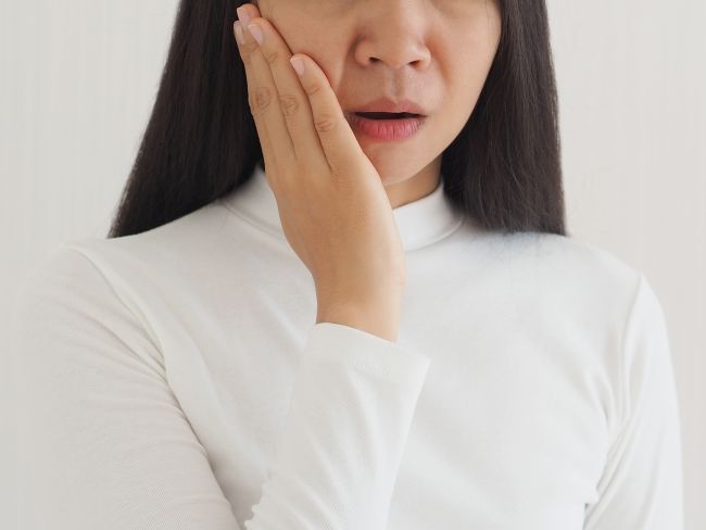 Why Do My Eyes Often Itch? Here Are the Causes and How to Treat Them