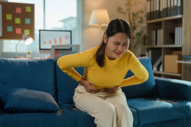 Sakit Perut karena Makanan Berlemak, Ini Penyebab dan Cara Mengatasinya - Alodokter