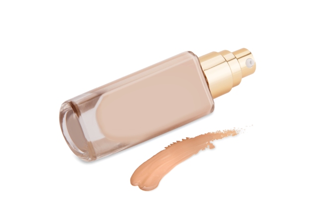 8 Foundation Terbaik yang Bisa Anda Temukan di Pasaran - Alodokter