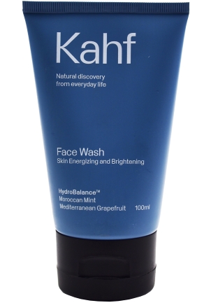 5 Sabun Muka Pria untuk Memutihkan Wajah yang Efektif - Alodokter