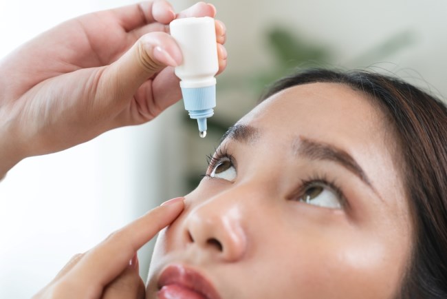 6 Tetes Mata Antibiotik yang Ampuh Mengatasi Infeksi - Alodokter